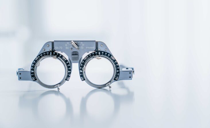 אופטומטריסט מומחה פריזמות